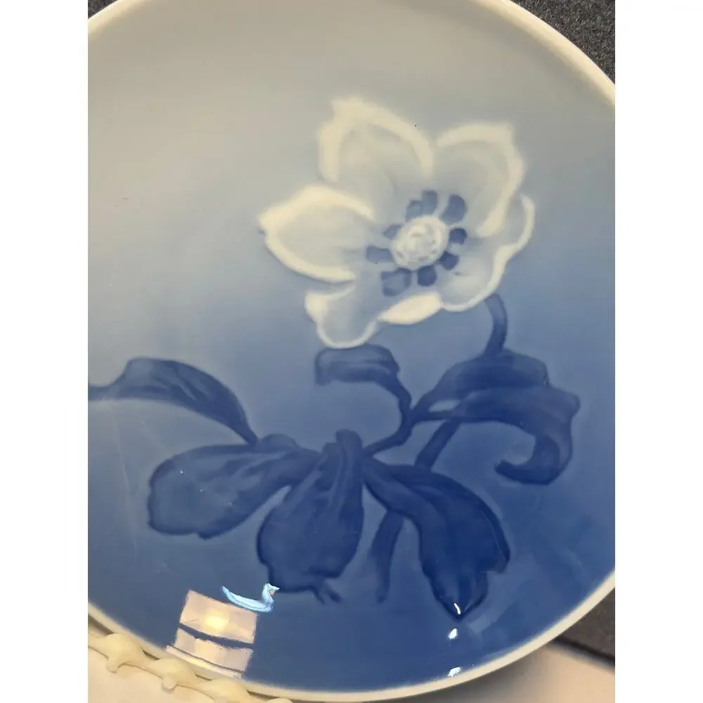 VTG Bing & Grondahl B&G Christmas Rose 4 1/4" Trinket Dish Jewelry Tray Ashtray - Picture 4 of 5